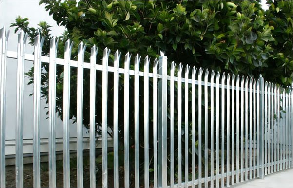 Galvanized palisade fencing kit triple point 2mm profile
